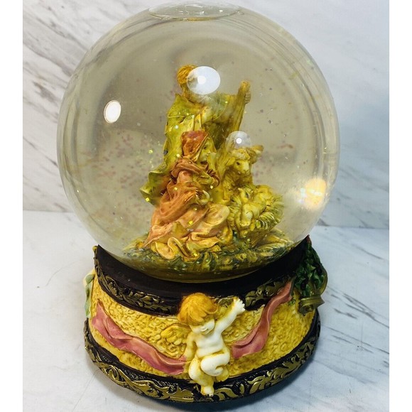 Snow Globe Christmas Nativity Musical Glitter Globe - Picture 8 of 8